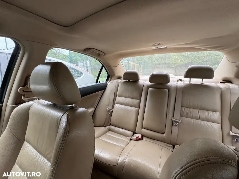 Honda Accord 2.0i Exec — imagine 6