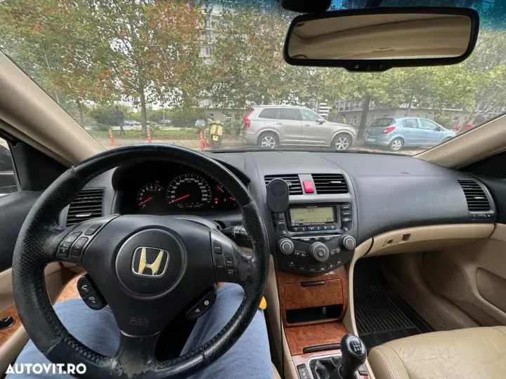 Honda Accord 2.0i Exec