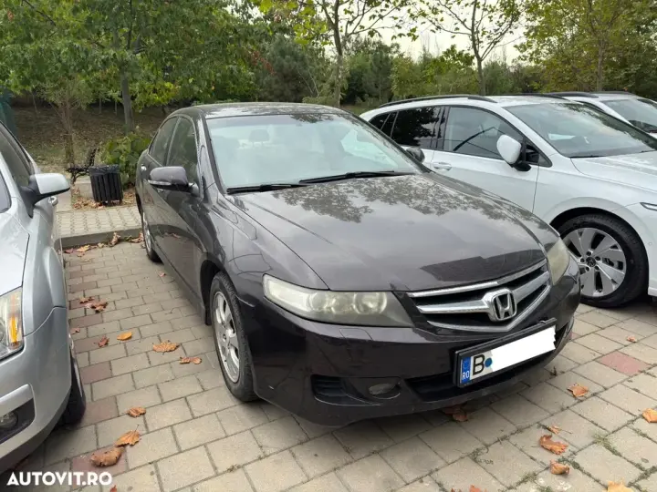 Honda Accord 2.0i Exec