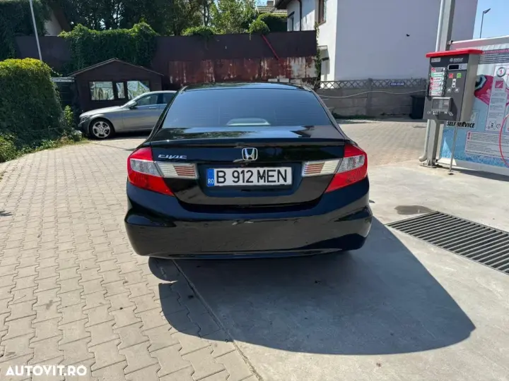Honda Civic IX 1.8 MT ES