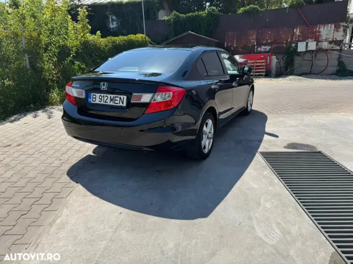 Honda Civic IX 1.8 MT ES