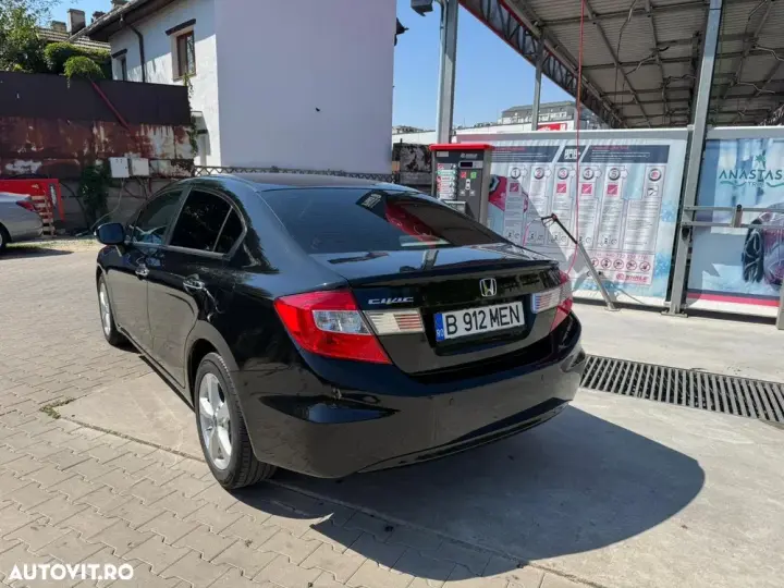 Honda Civic IX 1.8 MT ES
