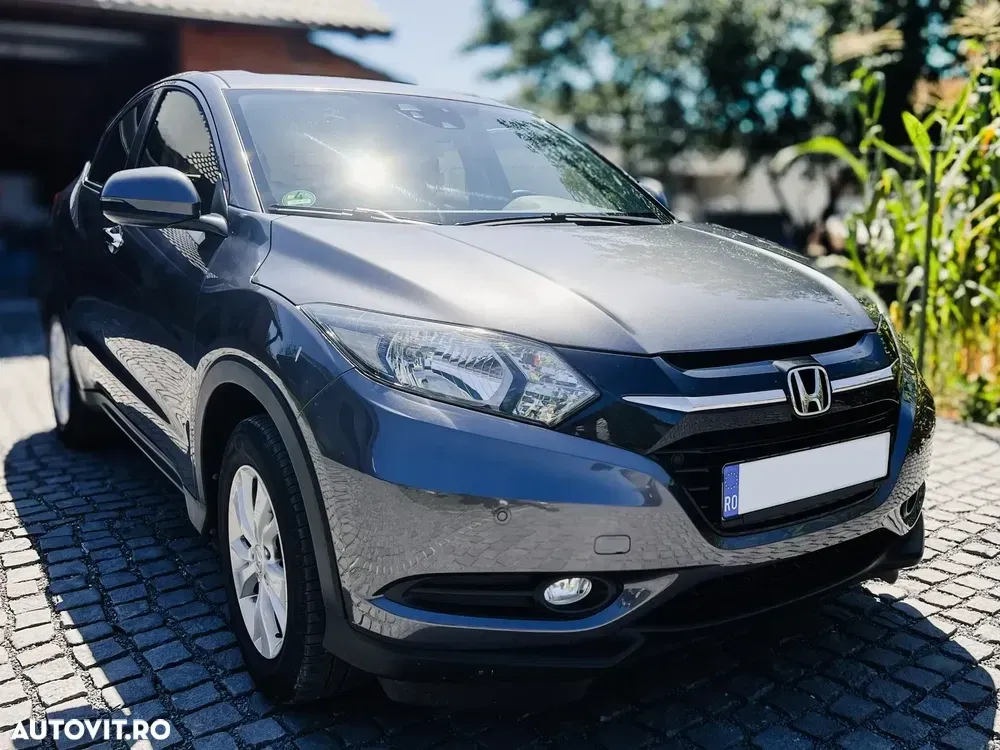 Honda HR-V 1.5 i-VTEC CVT Elegance — imagine 2