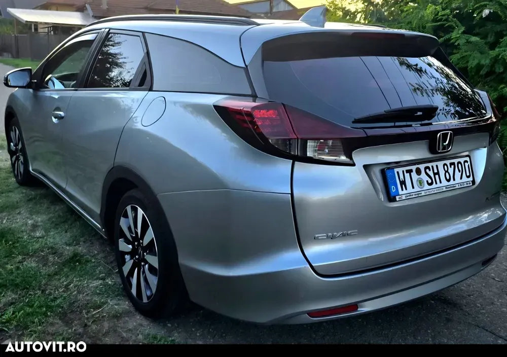 Honda Civic IX 1.8 i-VTEC MT Executive — imagine 4
