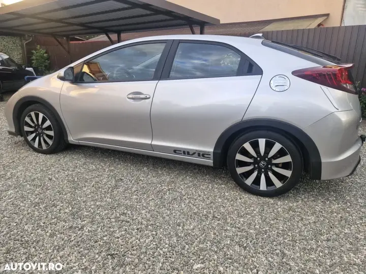Honda Civic 1.8i Sport