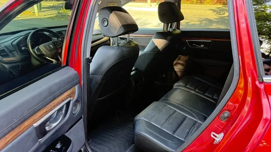 Honda CR-V 1.5 VTEC Turbo 4WD CVT Executive — imagine 4