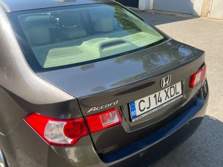 Honda Accord 2.0i Executive