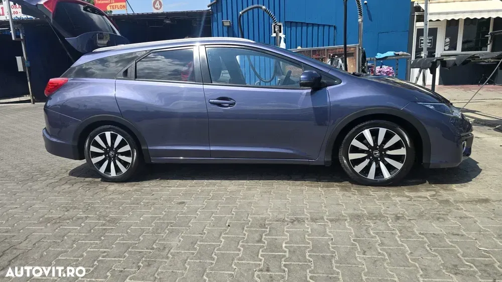 Honda Civic 1.8 i-VTEC MT Elegance Tech-Edition — imagine 6