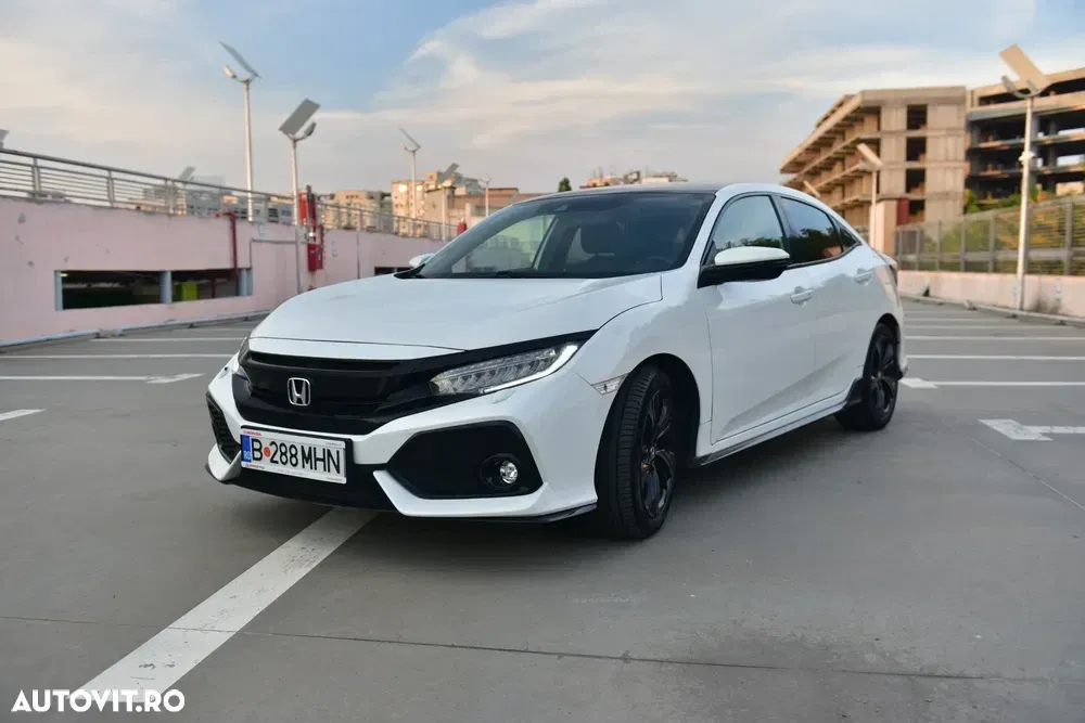 Honda Civic X 1.5 VTEC Turbo CVT Sport Plus — imagine 3