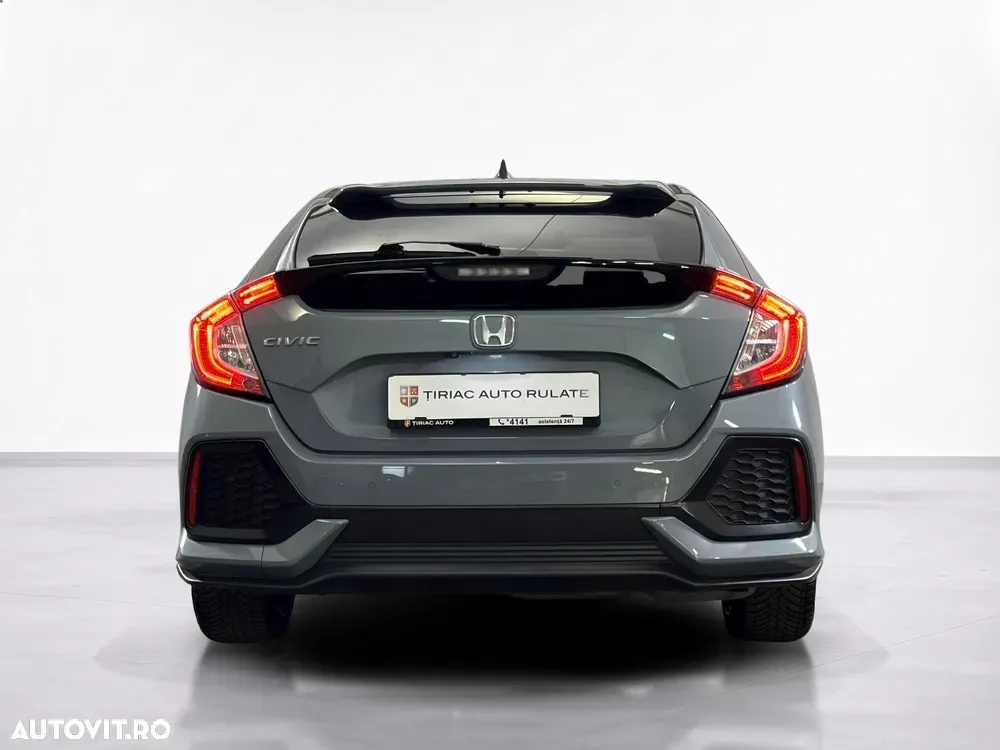 Honda Civic — imagine 4