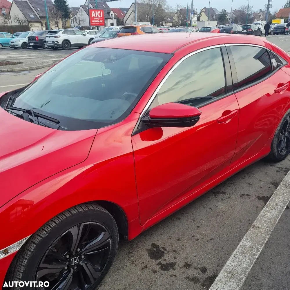 Honda Civic X 1.0 VTEC Turbo Elegance — imagine 3