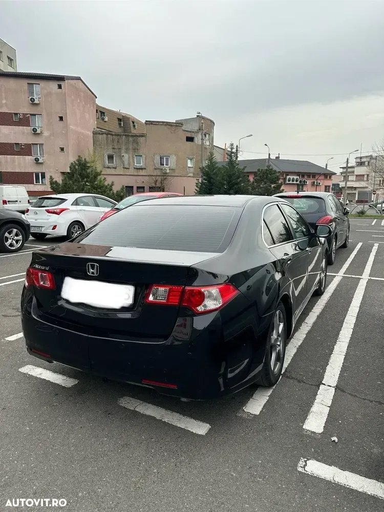 Honda Accord VIII 2.2 i-DTEC Executive — imagine 2