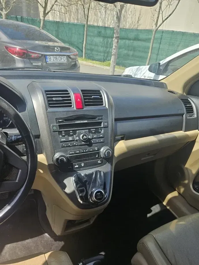 Honda CR-V 2.2 i-DTEC Executive — imagine 4