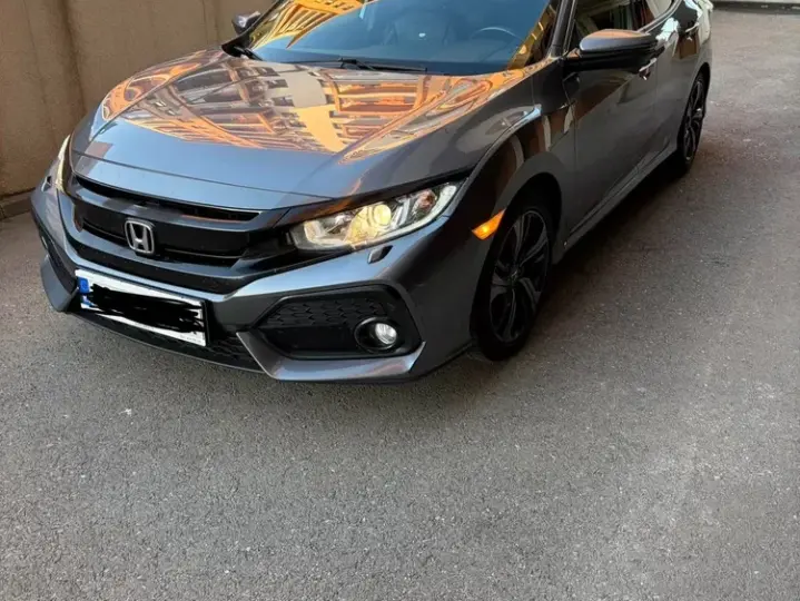 Honda Civic 1.0 VTEC Turbo Elegance Navi