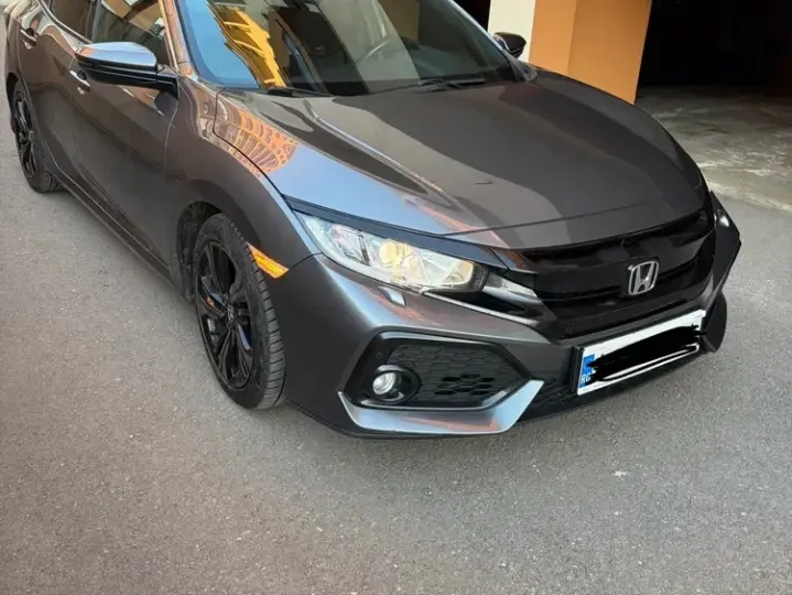 Honda Civic 1.0 VTEC Turbo Elegance Navi