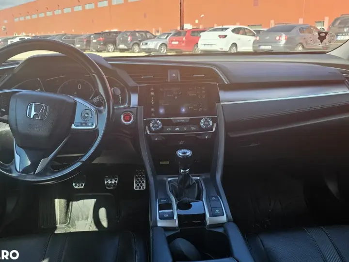 Honda Civic X 1.6 i-DTEC 6MT Comfort