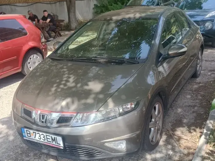Honda Civic VIII 1.8i-VTEC Comfort