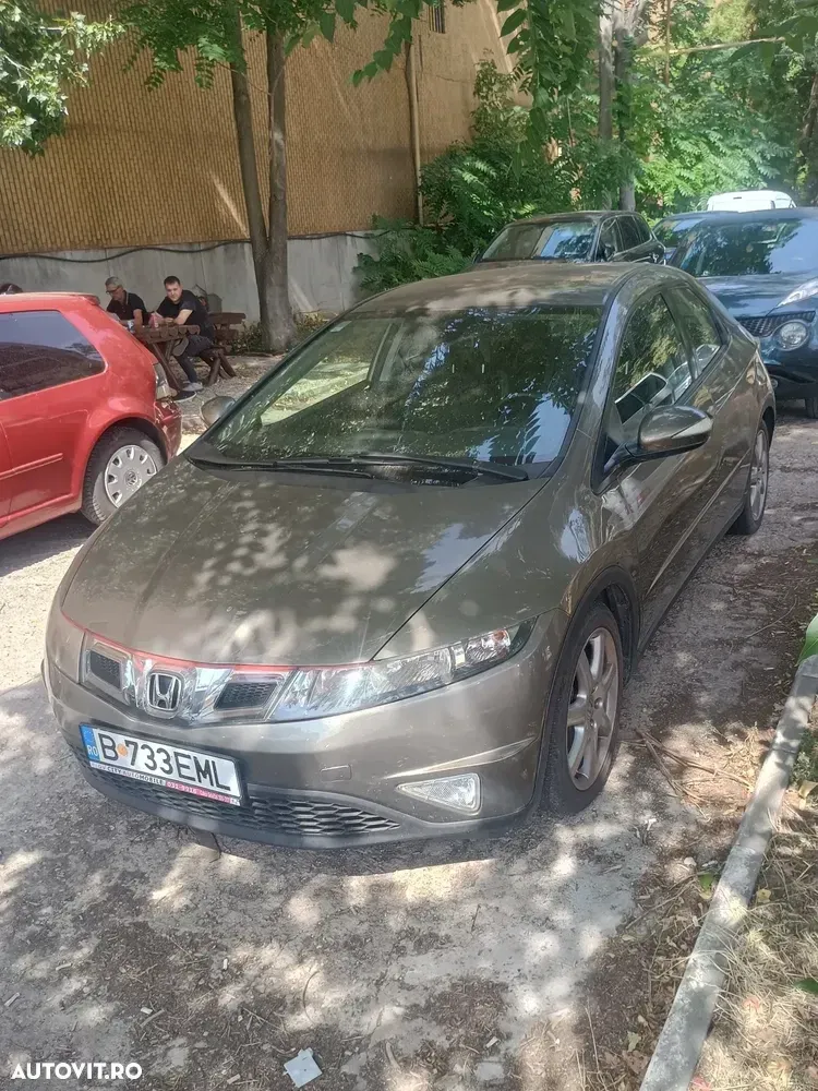Honda Civic VIII 1.8i-VTEC Comfort — imagine 3