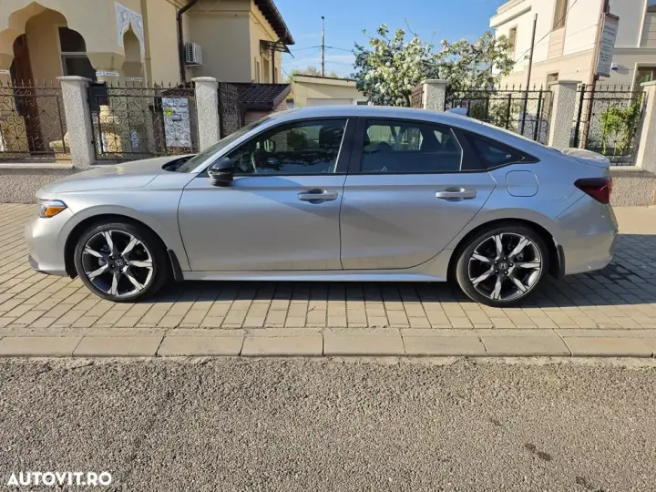Honda Civic XI 2.0 e:HEV E-CVT Advance