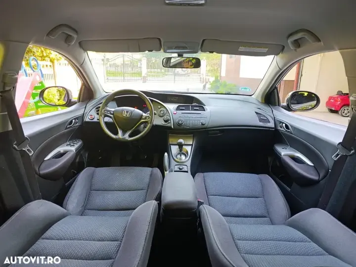 Honda Civic VIII 1.4 SOHC i-VTEC MT Comfort