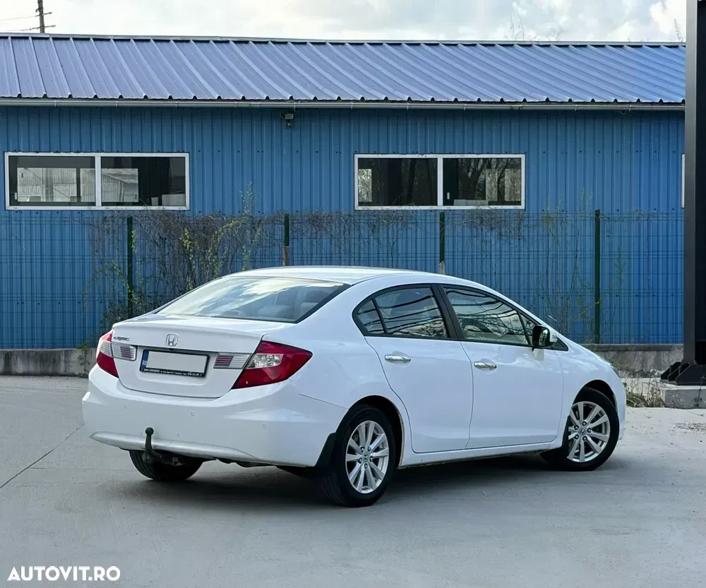 Honda Civic IX 1.8 MT LS — imagine 4