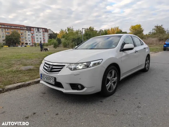 Honda Accord VIII 2.2 i-DTEC MT Lifestyle