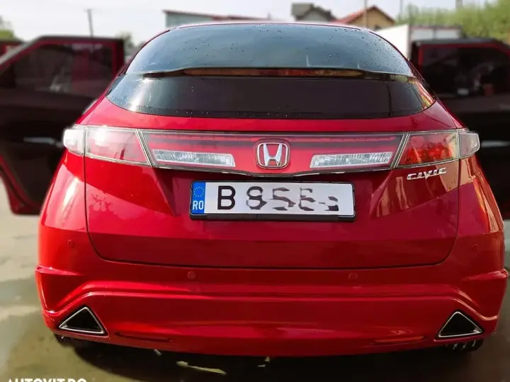 Honda Civic VIII 1.4 i-VTEC