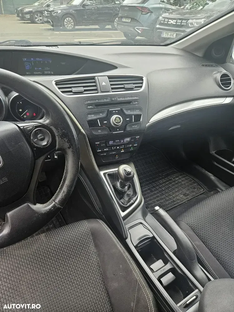 Honda Civic 1.6 i-DTEC MT Elegance — imagine 6