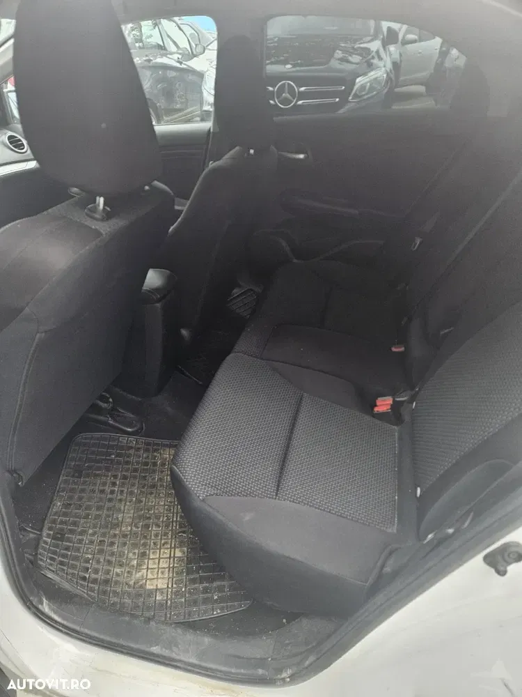 Honda Civic 1.6 i-DTEC MT Elegance — imagine 5