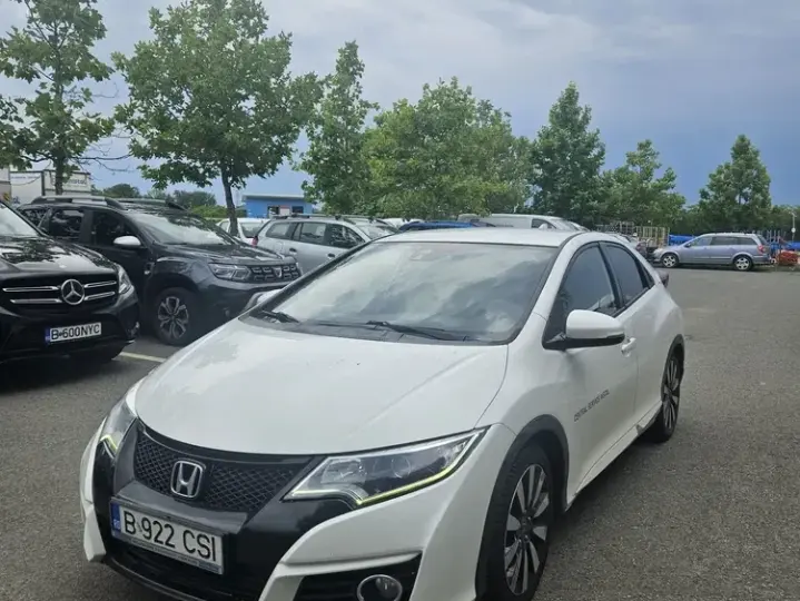 Honda Civic 1.6 i-DTEC MT Elegance