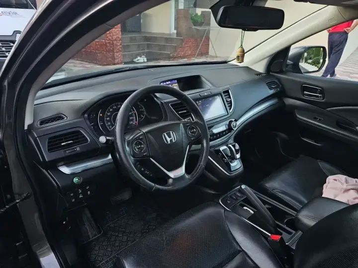 Honda CR-V 1.6 A/T 4WD Sensing Executive
