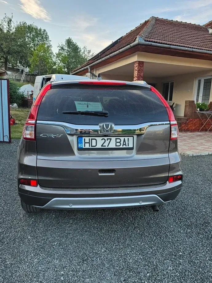 Honda CR-V 1.6 A/T 4WD Sensing Executive — imagine 3