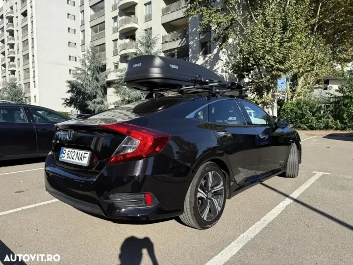 Honda Civic X 1.5 VTEC Turbo Elegance Navi