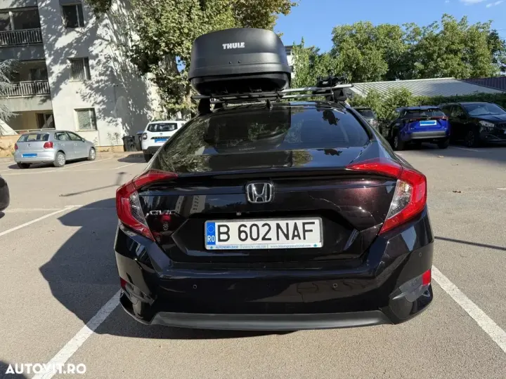 Honda Civic X 1.5 VTEC Turbo Elegance Navi