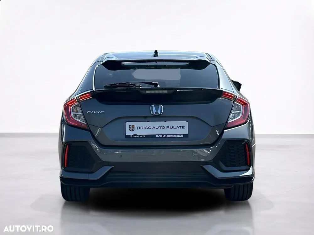 Honda Civic — imagine 4