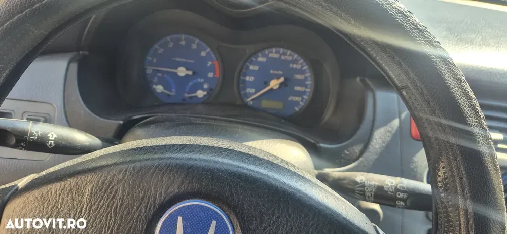 Honda HR-V 1.6i 4wd — imagine 3