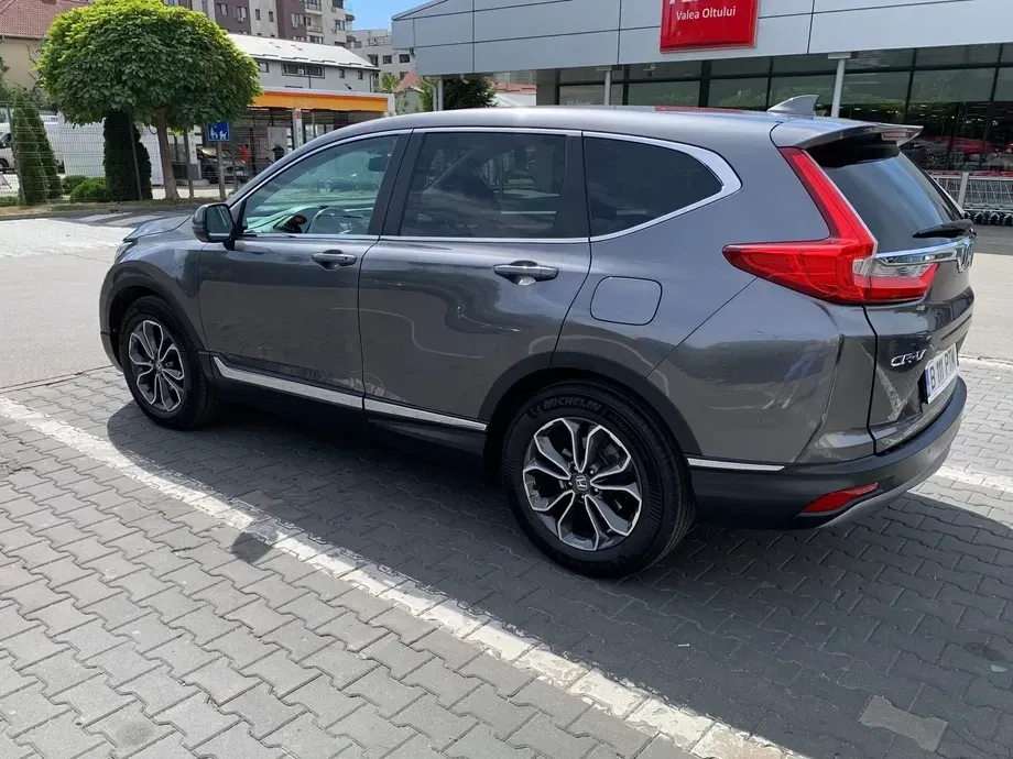 Honda CR-V — imagine 5