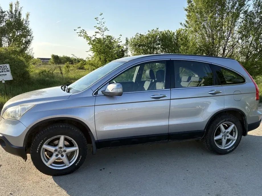 Honda CR-V 2.2 CTDi ES — imagine 3