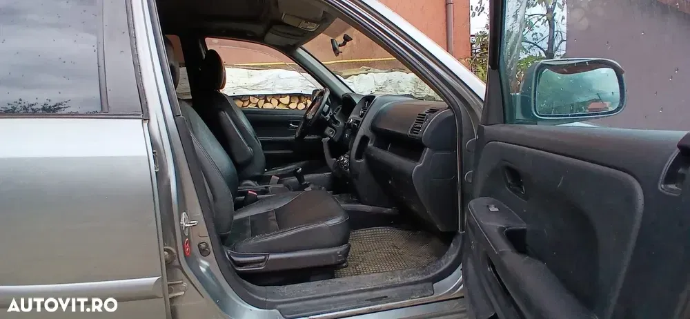 Honda CR-V — imagine 4