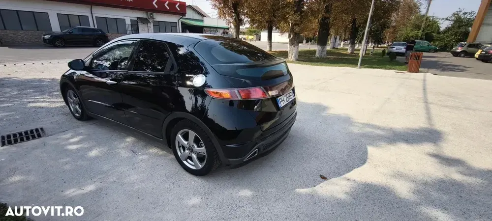 Honda Civic VIII — imagine 5