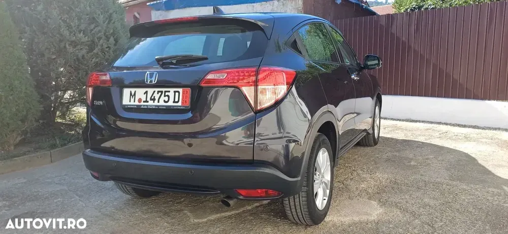 Honda HR-V 1.5 i-VTEC M/T Elegance — imagine 4