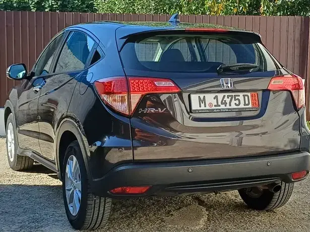 Honda HR-V 1.5 i-VTEC M/T Elegance
