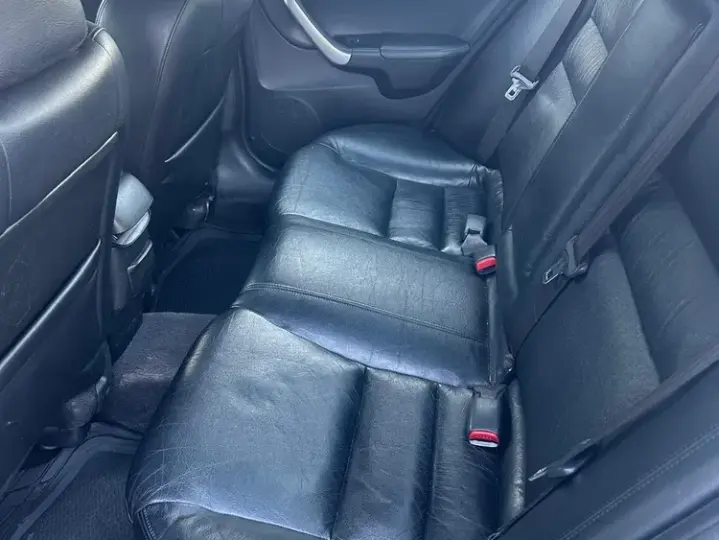 Honda Accord 2.0 i 4 Door