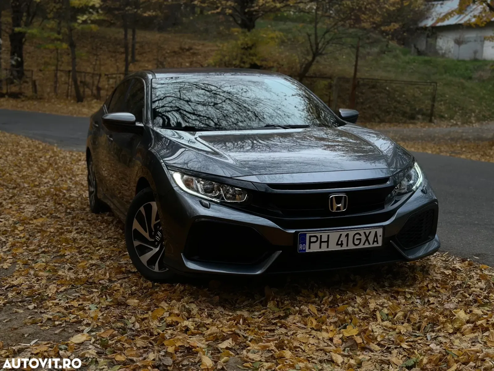 Honda Civic X — imagine 4