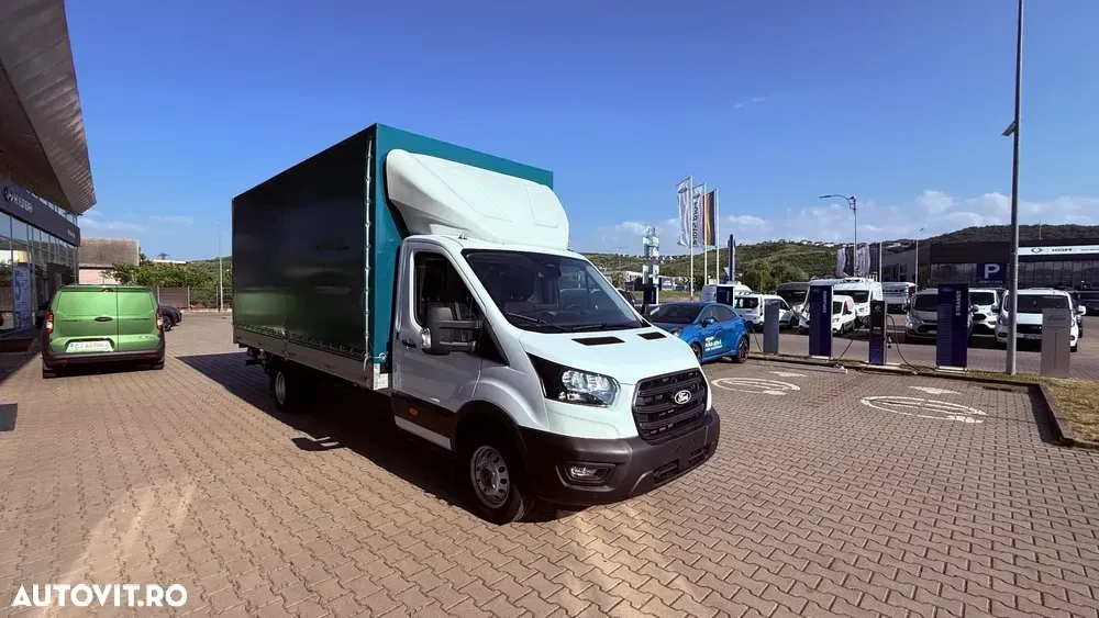 Ford Transit — imagine 6
