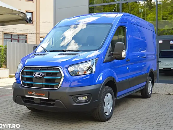 Ford E-TRANSIT L2H2 3500KG N1