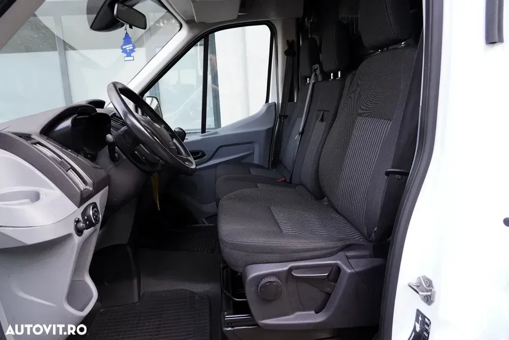 Ford Transit — imagine 6