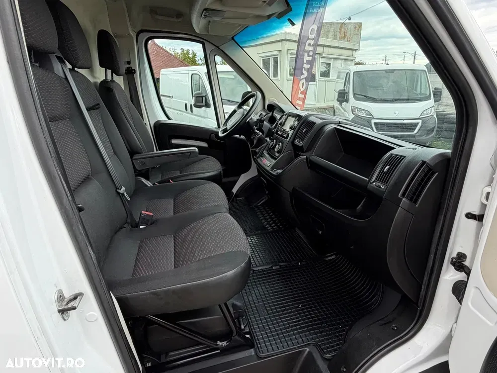 Peugeot Boxer — imagine 4
