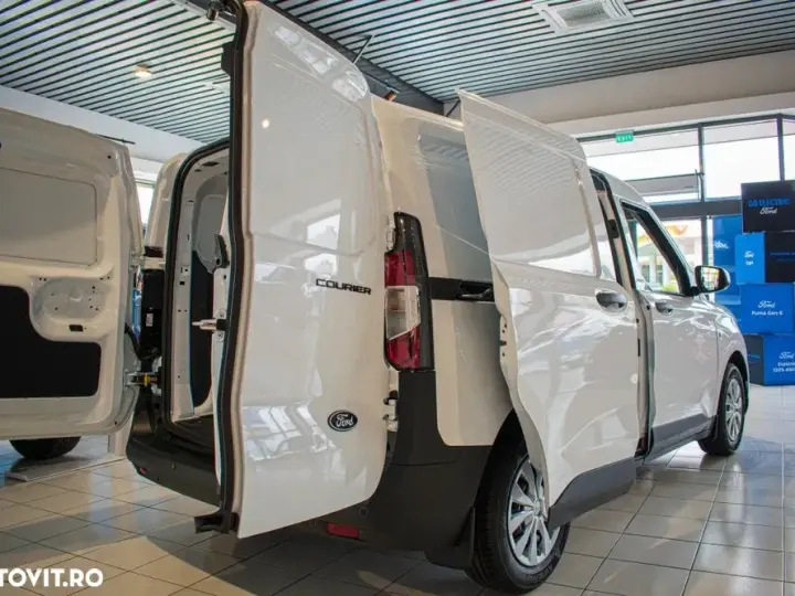 Ford Transit Courier