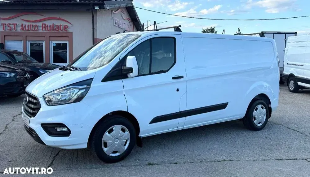 Ford TRANSIT CUSTOOM — imagine 6